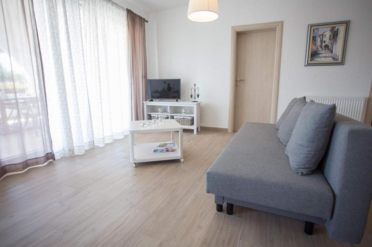 Apartment Mario 2 Пореч Экстерьер фото